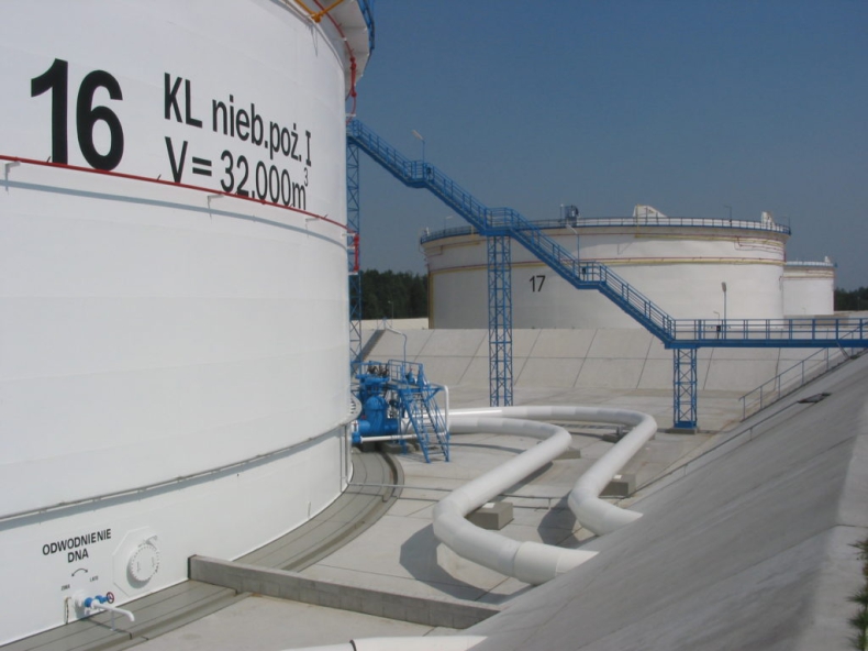 PKN Orlen planuje budowę zbiorników na ropę w ramach systemu blendingu surowca - GospodarkaMorska.pl