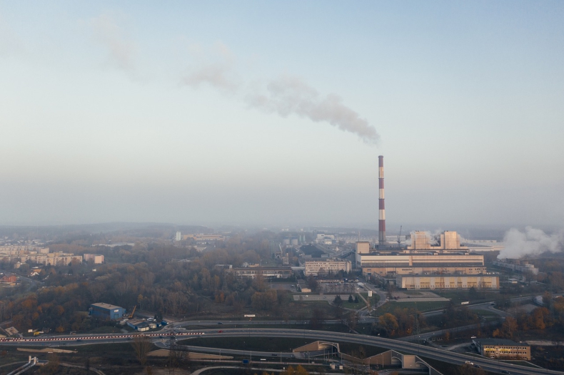 Koronawirus ogranicza emisje CO2. Kryzys po pandemii może jednak zepchnąć ochronę klimatu na drugi plan - GospodarkaMorska.pl