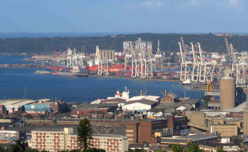 Południowoafrykańskie porty pozostaną otwarte pomimo wprowadzonej blokady - GospodarkaMorska.pl