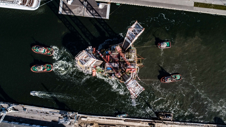 CNN: ceny ropy mogą spaść poniżej zera, by następnie wystrzelić do góry - GospodarkaMorska.pl