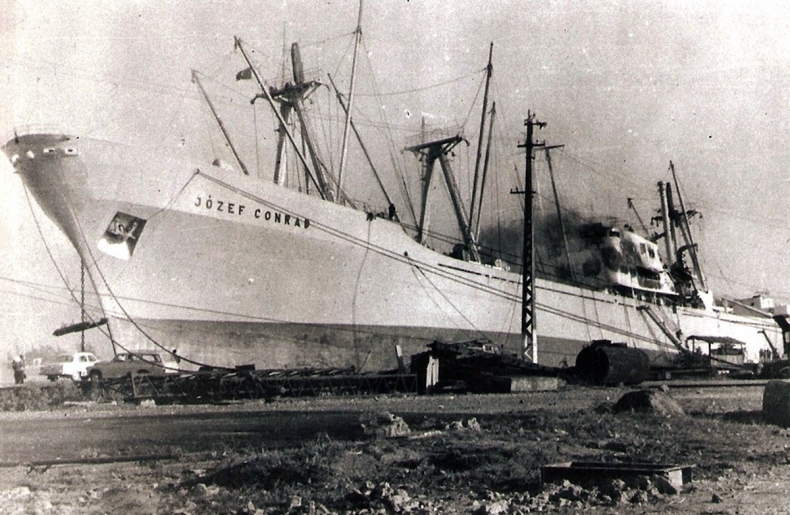 RPO podjął sprawę marynarza rannego podczas bombardowania Hajfongu w 1972 r. - GospodarkaMorska.pl