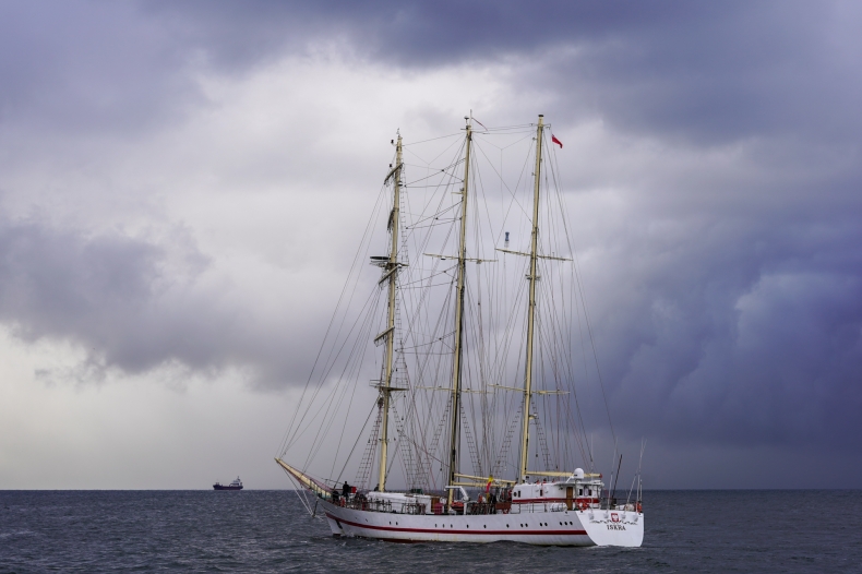 ORP Iskra rozpoczyna sezon żeglarski - GospodarkaMorska.pl