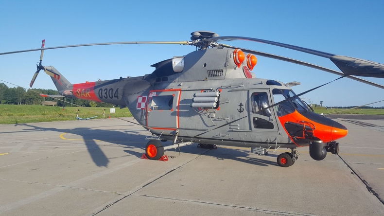 Polski śmigłowiec SAR udzielił pomocy na Bałtyku zgodnie z zasadami przeciwdziałania SARS-CoV-2 - GospodarkaMorska.pl