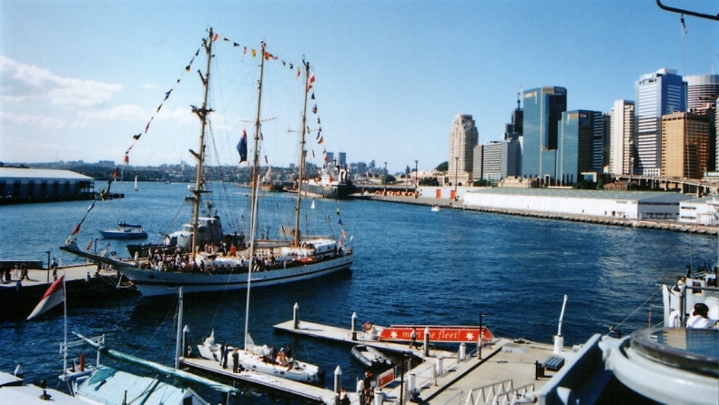 25. rocznica wyjścia w rejs dookoła świata ORP „Iskra” - GospodarkaMorska.pl