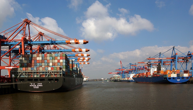 Przedstawiciele światowych portów zapewniają, że utrzymają globalne łańcuchy dostaw - GospodarkaMorska.pl