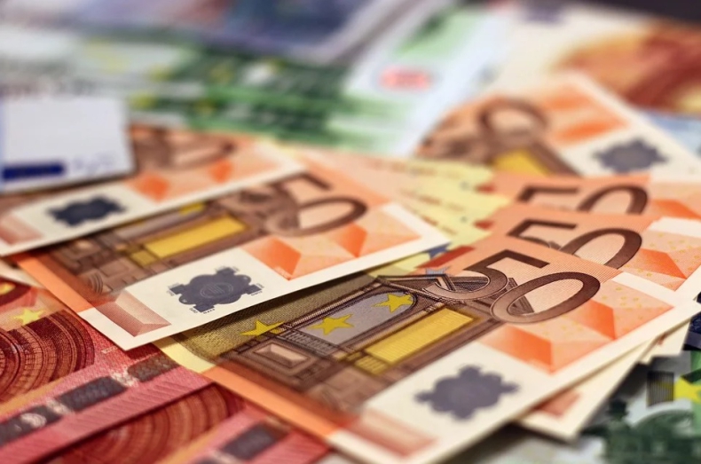 Gospodarka strefy euro skurczyła się o 3,8 proc. w I kwartale - GospodarkaMorska.pl