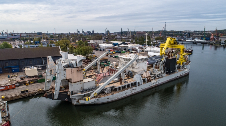 Stocznia Remontowa dokończy budowę ogromnej pogłębiarki (foto, wideo) - GospodarkaMorska.pl