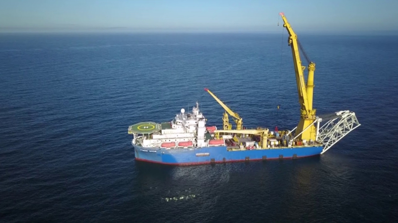 Raosyjska agencja TASS: statek, który może dokończyć Nord Stream 2 jest koło Rugii - GospodarkaMorska.pl