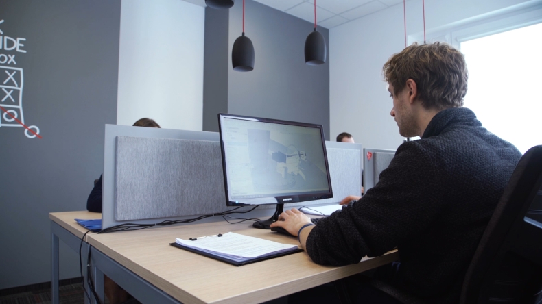 Towarzystwo Ekonomistów Polskich: Nadciąga fala bezrobocia - GospodarkaMorska.pl