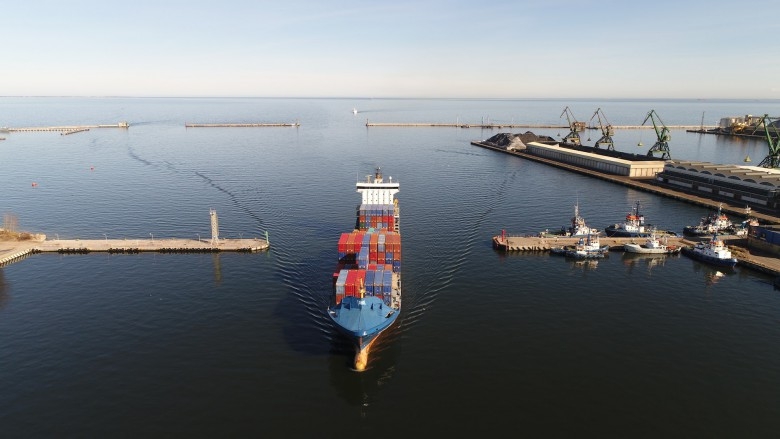 GUS: nadwyżka w obrotach handlu zagranicznego w pierwszym kwartale wyniosła 3,5 mld zł - GospodarkaMorska.pl