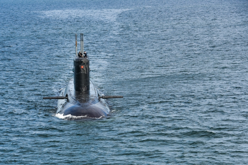 ORP Orzeł pod wodą - GospodarkaMorska.pl