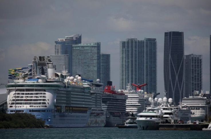 Czołowi armatorzy wycieczkowców przedłużają zawieszenie rejsów do 31 lipca - GospodarkaMorska.pl