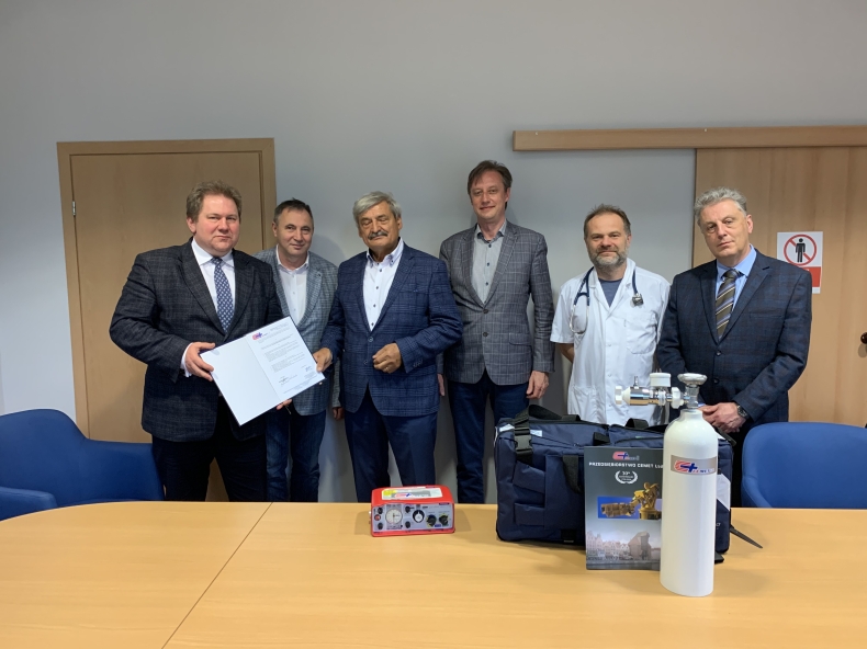 Cemet wspiera walkę z koronawirusem - GospodarkaMorska.pl