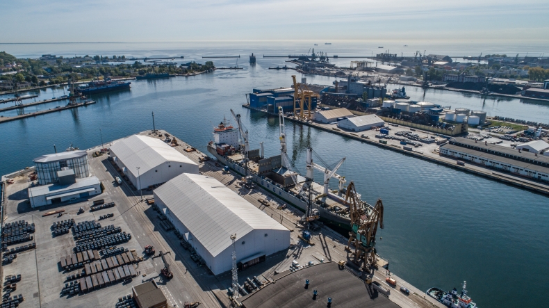 Załadunek olbrzymich szpul w OT Port Gdynia (foto, wideo) - GospodarkaMorska.pl