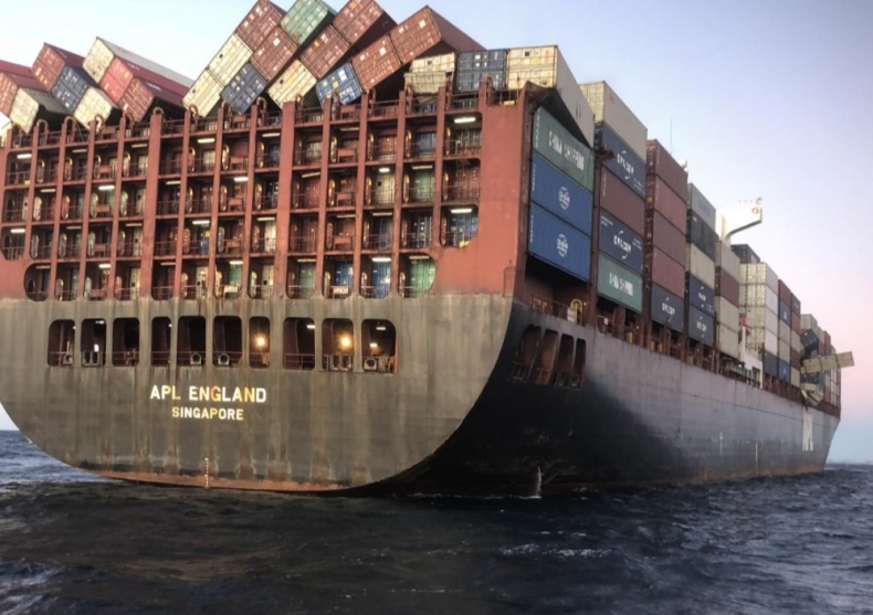 AMSA zatrzymuje kontenerowiec APL England z powodu nieodpowiednich mocowań - GospodarkaMorska.pl