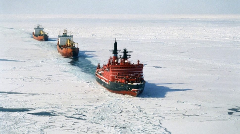 Lodołamacz Arktyka: Rosyjska polityka bezpieczeństwa na Dalekiej Północy - GospodarkaMorska.pl