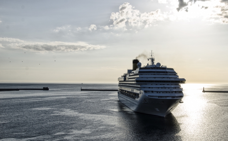 Costa Pacifica rozpoczęła sezon wycieczkowców w porcie Gdynia - GospodarkaMorska.pl