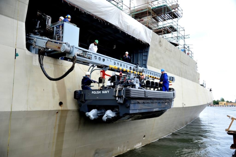 Trwają testy na ORP Ślązak - GospodarkaMorska.pl