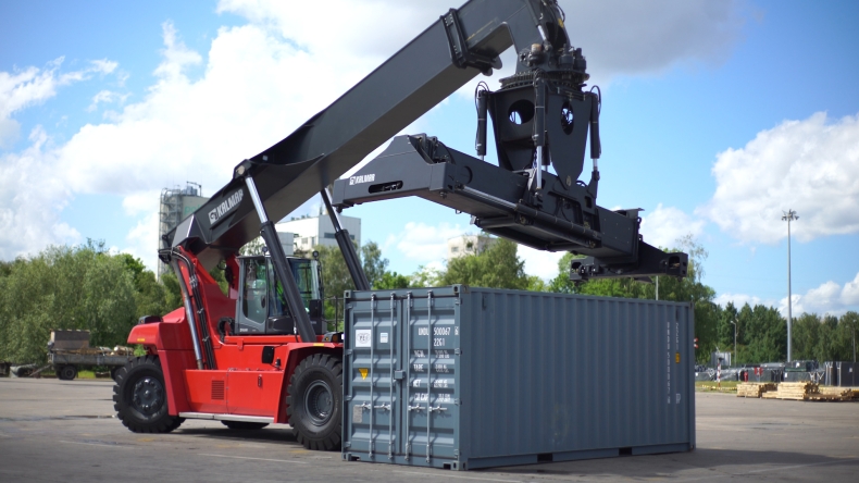Kalmar DRG420-60S5 w Porcie Gdańskim Eksploatacja - GospodarkaMorska.pl