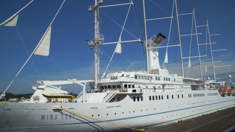 Wind Surf – kolejna gwiazda gdyńskiej Alei Statków Pasażerskich (foto, wideo) - GospodarkaMorska.pl
