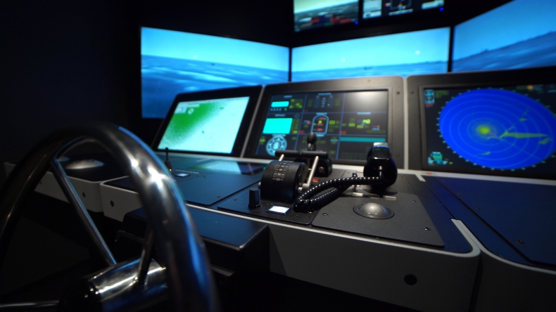 Nowoczesne symulatory mostka wizyjnego w Akademii Morskiej w Gdyni - GospodarkaMorska.pl