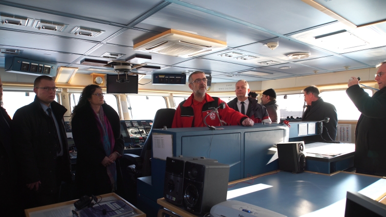 Bezpieczniej na morzu. SAR z nowoczesnym systemem TETRA - GospodarkaMorska.pl