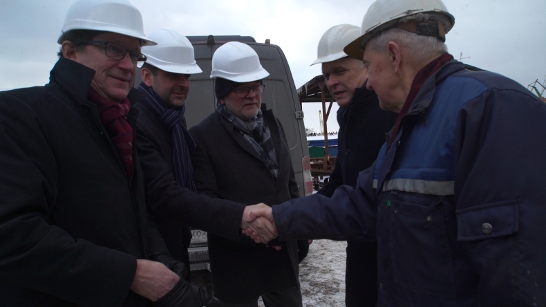 Minister Rybołowstwa i Akwakultury Republiki Islandii z wizytą w stoczni ALKOR - GospodarkaMorska.pl