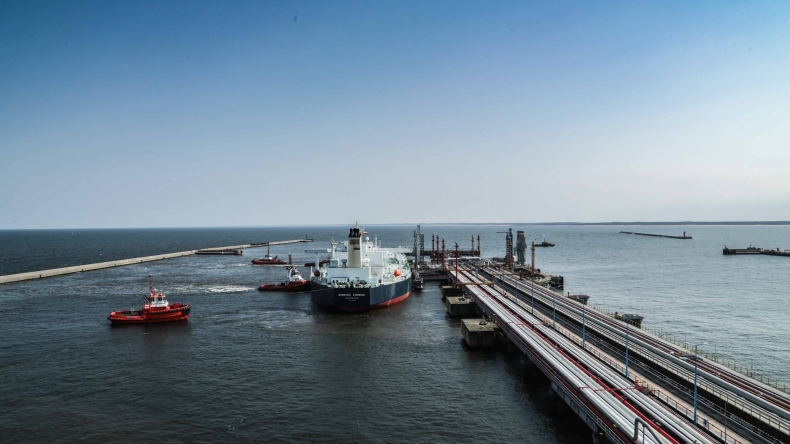 Kolejna dostawa amerykańskiej ropy dla Grupy LOTOS już w Naftoporcie - GospodarkaMorska.pl