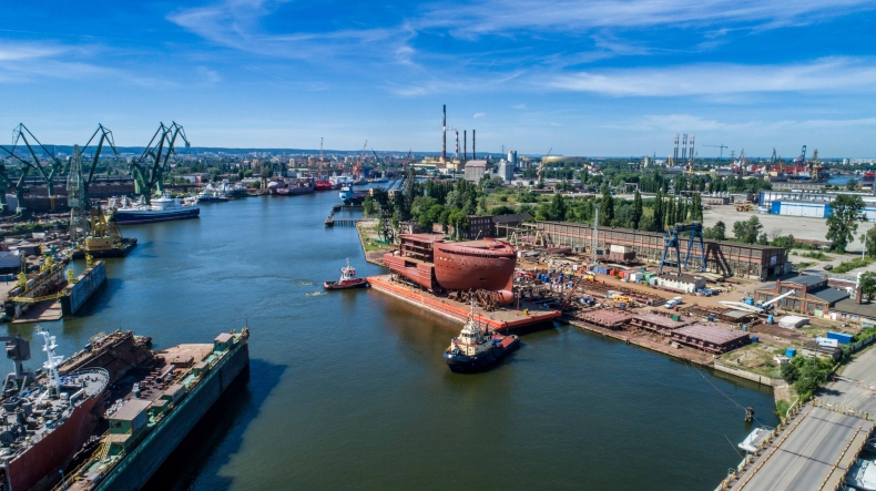 Bloki arktycznego wycieczkowca wypływają z Gdańska do Norwegii - GospodarkaMorska.pl