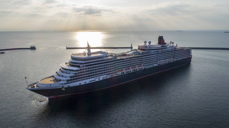 Luksusowa Queen Elizabeth w Porcie Gdynia. Zobacz niesamowite wnętrza - GospodarkaMorska.pl
