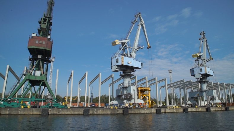 Port Gdańsk od strony wody - GospodarkaMorska.pl