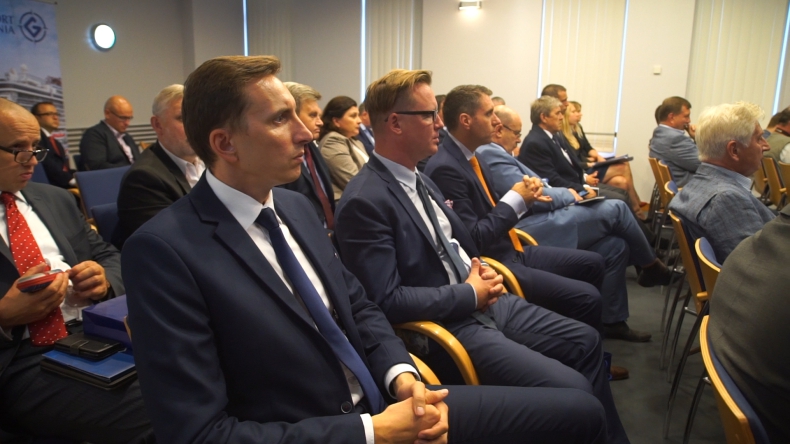 6 podmiotów dołączyło w Gdyni do porozumienia firm logistycznych - GospodarkaMorska.pl