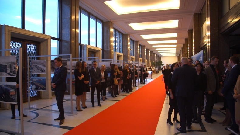 Wystawa Port Gdynia – Sztandarowa Inwestycja Polski Niepodległej (foto, wideo) - GospodarkaMorska.pl