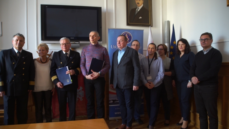 Podpisanie umów na wykonanie robót budowlanych toru wodnego do Portu Północnego - GospodarkaMorska.pl