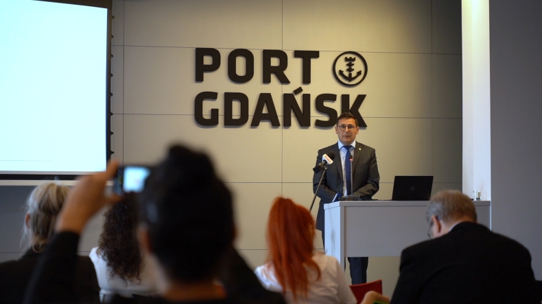 Port Gdańsk pobił kolejny rekord. Przeładowano ponad 27 mln t towarów - GospodarkaMorska.pl