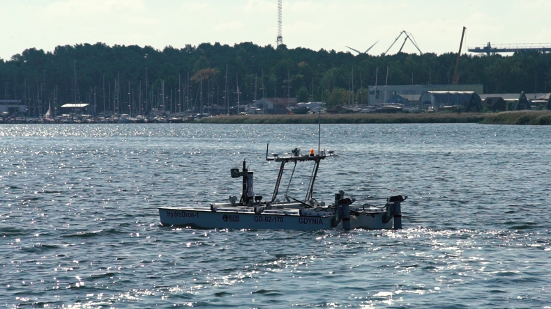 Marine Technology testuje HydroDrona do pomiarów hydrograficznych - GospodarkaMorska.pl