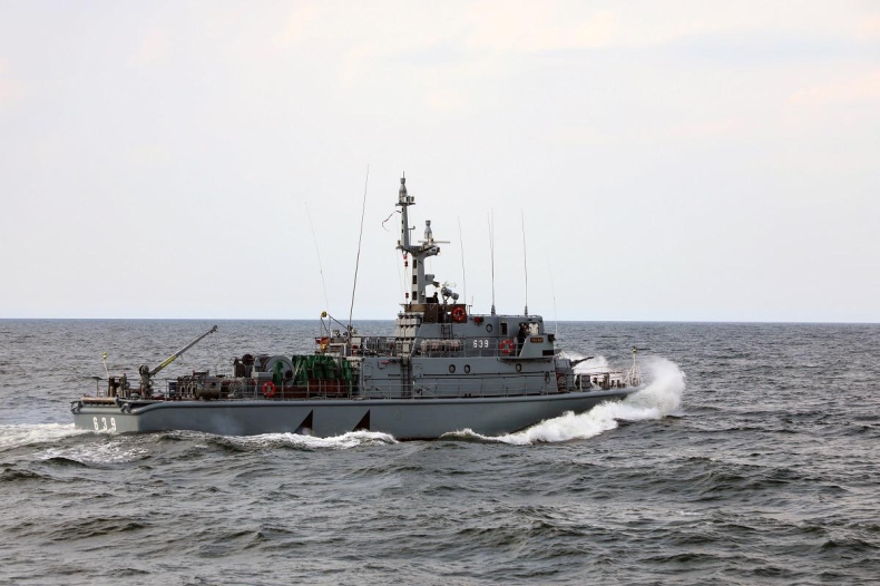 Horała: Polskę musi być stać na inwestycję w infrastrukturę dla nowych żołnierzy - GospodarkaMorska.pl