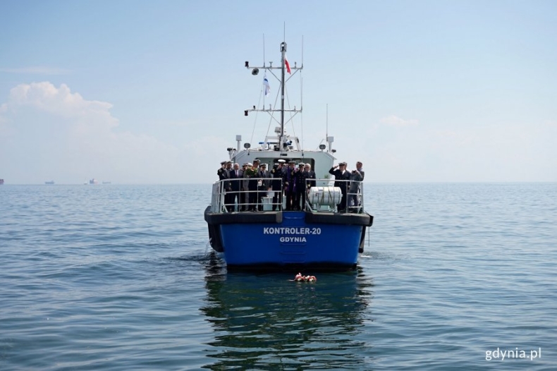 Tym, którzy odeszli na wieczną wachtę (wideo) - GospodarkaMorska.pl