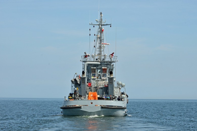 Wkrótce przekazanie holownika H-2 Mieszko - GospodarkaMorska.pl