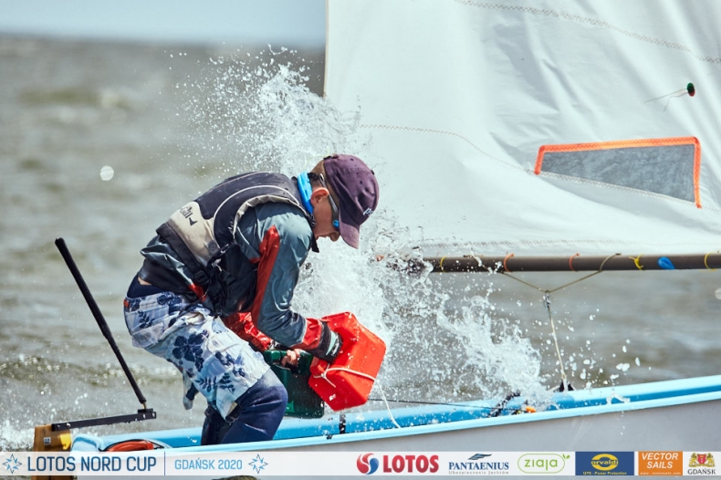 Vector Sails Cup 2020. Morskie wyzwanie dla Optimistów zakończone  [wideo] - GospodarkaMorska.pl