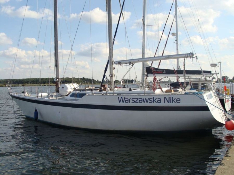 Trójmiejscy harcerze morscy znaleźli nowe serce dla Warszawskiej Nike - GospodarkaMorska.pl