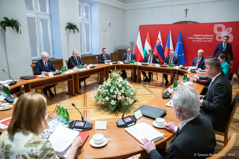 Czaputowicz: spotkanie V4 pokazuje, że nadajemy ton współpracy w wychodzeniu z kryzysu - GospodarkaMorska.pl