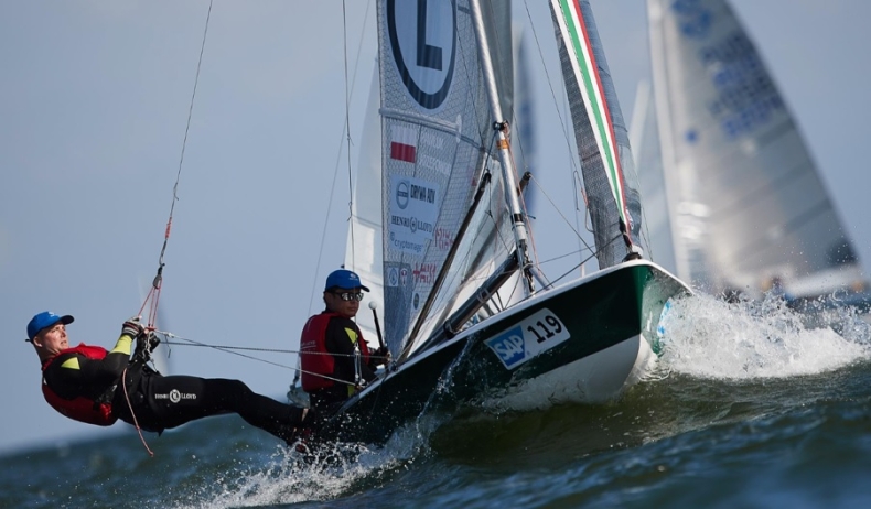 Klasa 505 wraca na wodę!  - GospodarkaMorska.pl