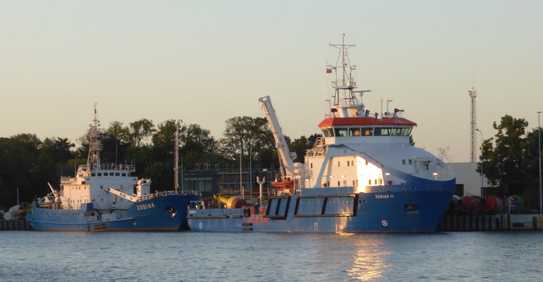 Historyczna wymiana jednostek pływających Urzędu Morskiego w Gdyni - GospodarkaMorska.pl