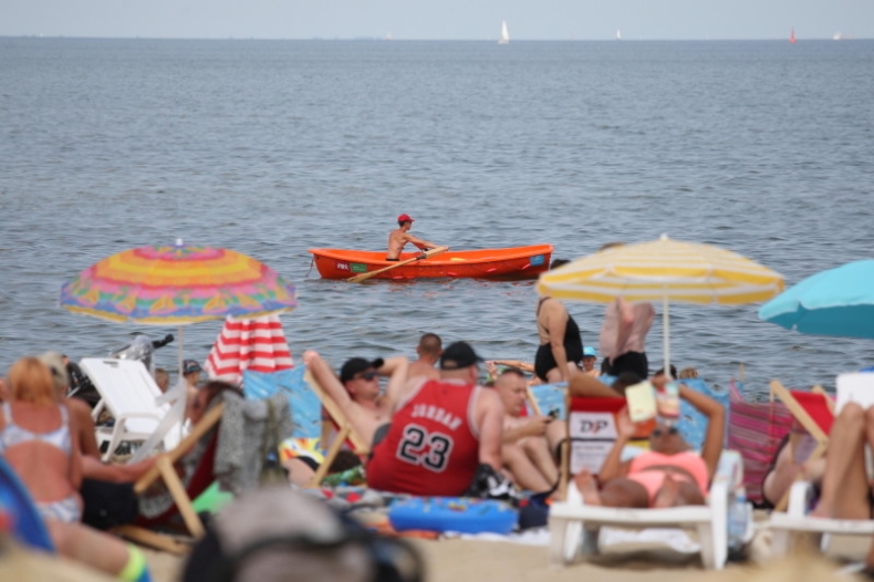 Wróciły sinice -  sprawdzaj sytuację na bieżąco - GospodarkaMorska.pl