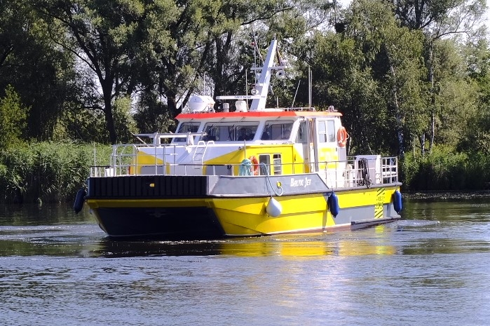 Pierwszy katamaran serwisowy do morskich farm wiatrowych pod polską banderą ochrzczony! (foto) - GospodarkaMorska.pl