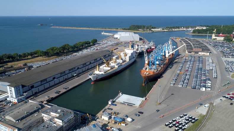 Śmiertelny wypadek w gdańskim porcie - GospodarkaMorska.pl