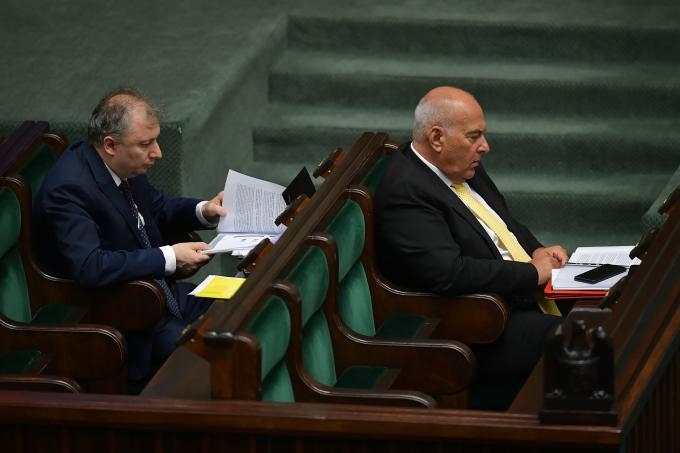 Wzrost gospodarczy, wynagrodzenia, bezrobocie - prognozy rządu na 2021 r. - GospodarkaMorska.pl