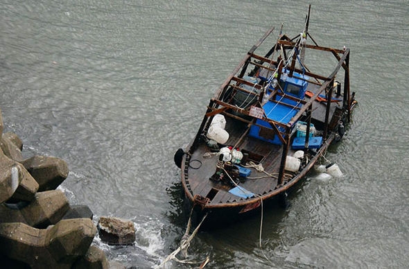Statki widmo na japońskich wybrzeżach - pełne martwych ciał - GospodarkaMorska.pl