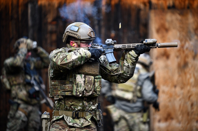 Pentagon przedstawia koncepcję relokacji sił USA z Niemiec  - GospodarkaMorska.pl